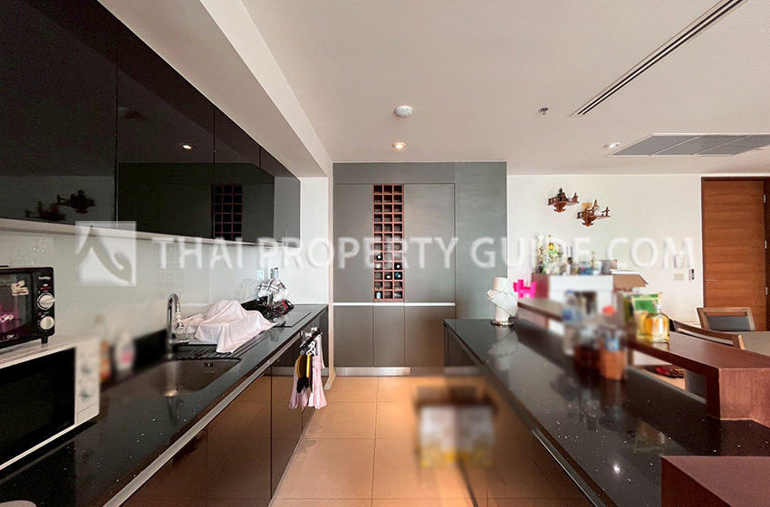 Condominium in Sathorn 